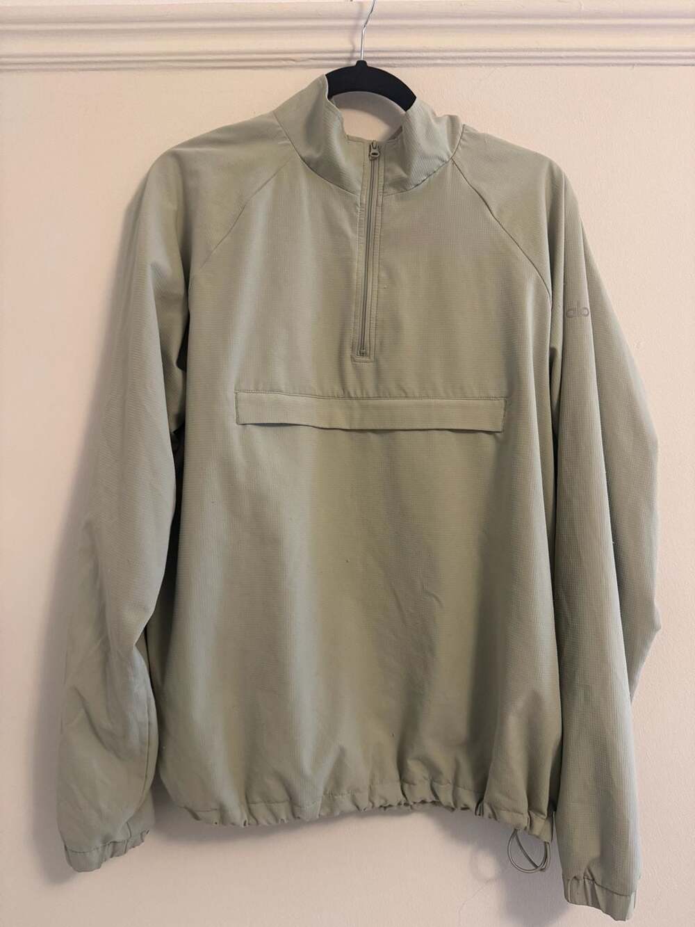 Alo Yoga Ripstop 1/4 Zip On-Set Jacket - Picture 2 of 13